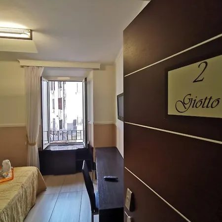 Mocenigo Vatican Vendégház 4*